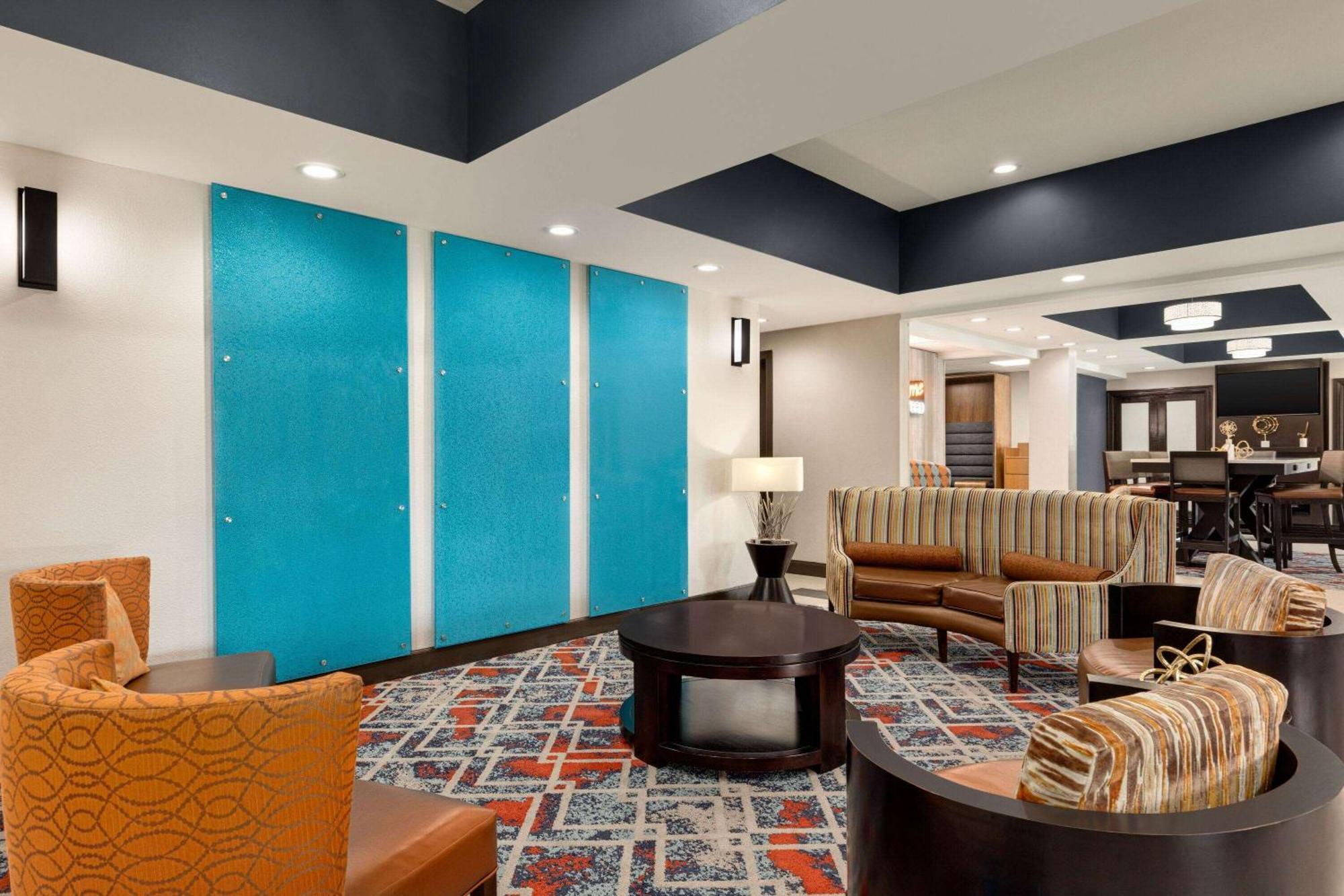 La Quinta By Wyndham Oxford - Anniston Hotel Buitenkant foto