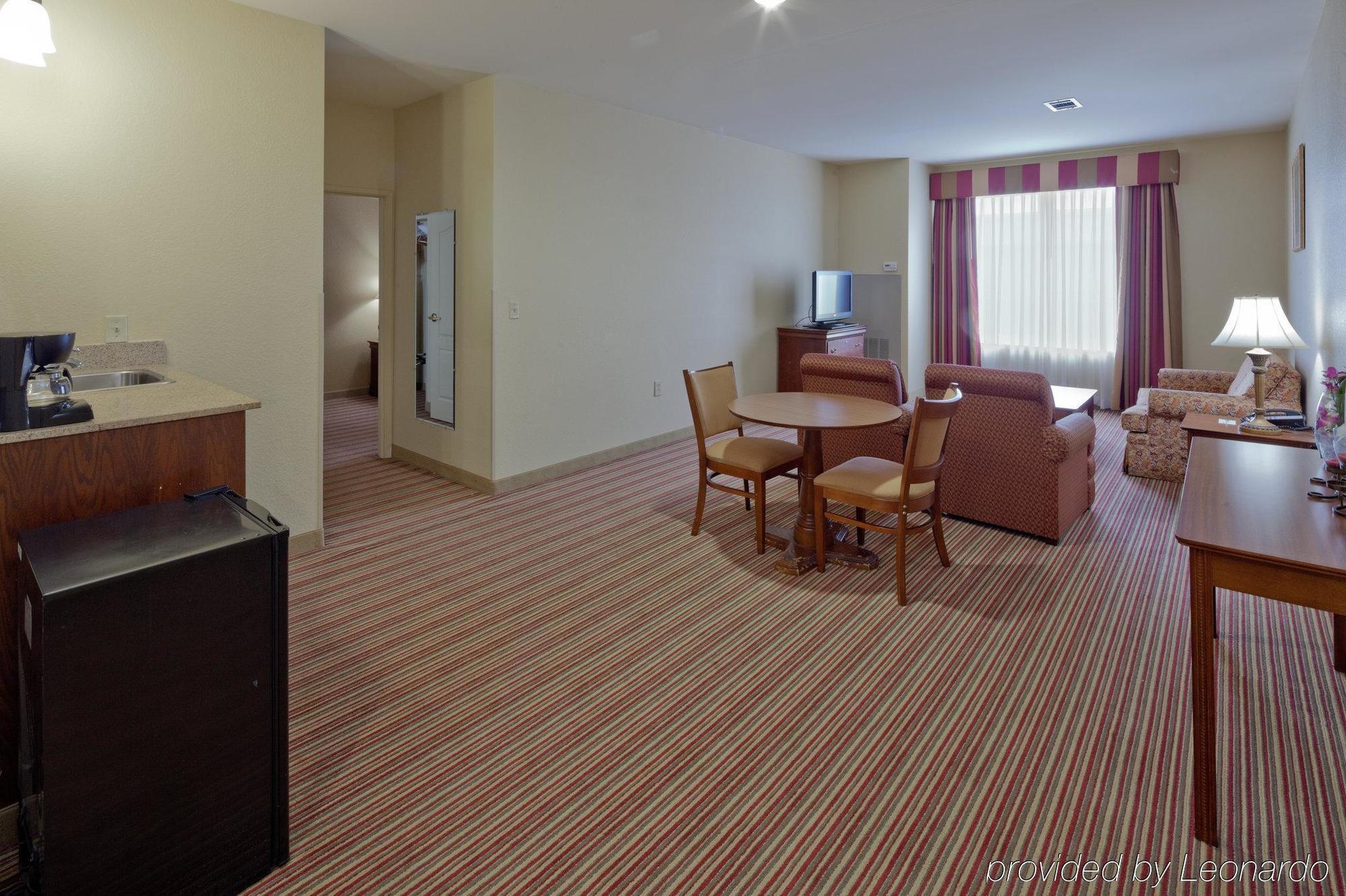 La Quinta By Wyndham Oxford - Anniston Hotel Kamer foto